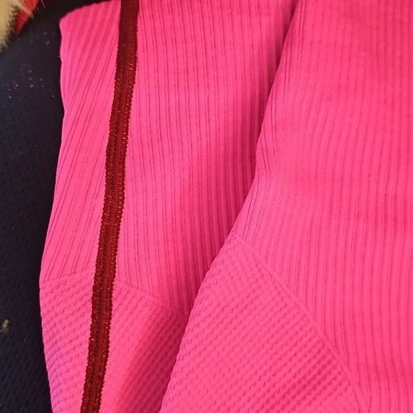 PINK Victoria's Secret Red & PINK Leggings Size M - Picture 4 of 5